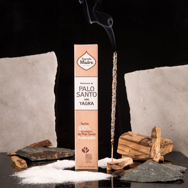 Palo Santo & Yagra Røgelsespinde 8 stk i gruppen Hjem & Sjæl / Ritual & Ceremoni / Røgelse, Lys og Dufte hos Rawfoodshop Scandinavia AB (11-01)