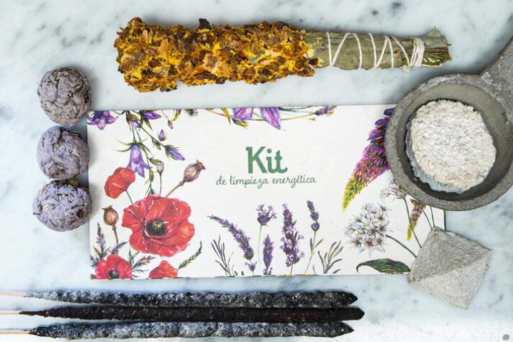 Energy Cleansing Ritual Kit i gruppen Hjem & Sjæl / Stemning & duft / Røgelse hos Rawfoodshop Scandinavia AB (66-01)
