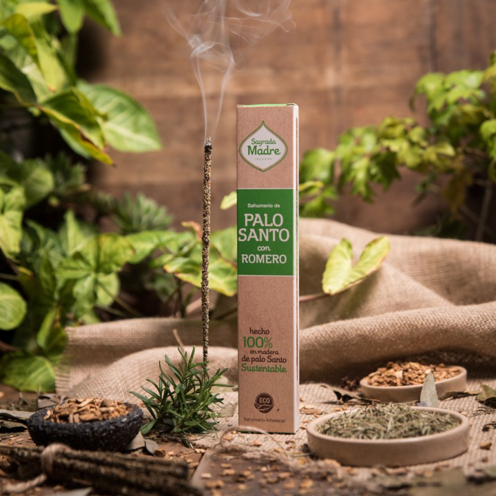 Palo Santo & Rosemary røgelsespinde 8 stk i gruppen Hjem & Sjæl / Stemning & duft / Røgelse hos Rawfoodshop Scandinavia AB (7-01)