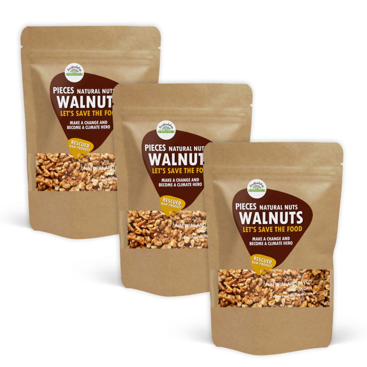 Valnødder i stykker RAW 750g x 3 pakker i gruppen Råvarer & Drikke / Nødder / Valnødder hos Rawfoodshop Scandinavia AB (SF17234750-SET3)