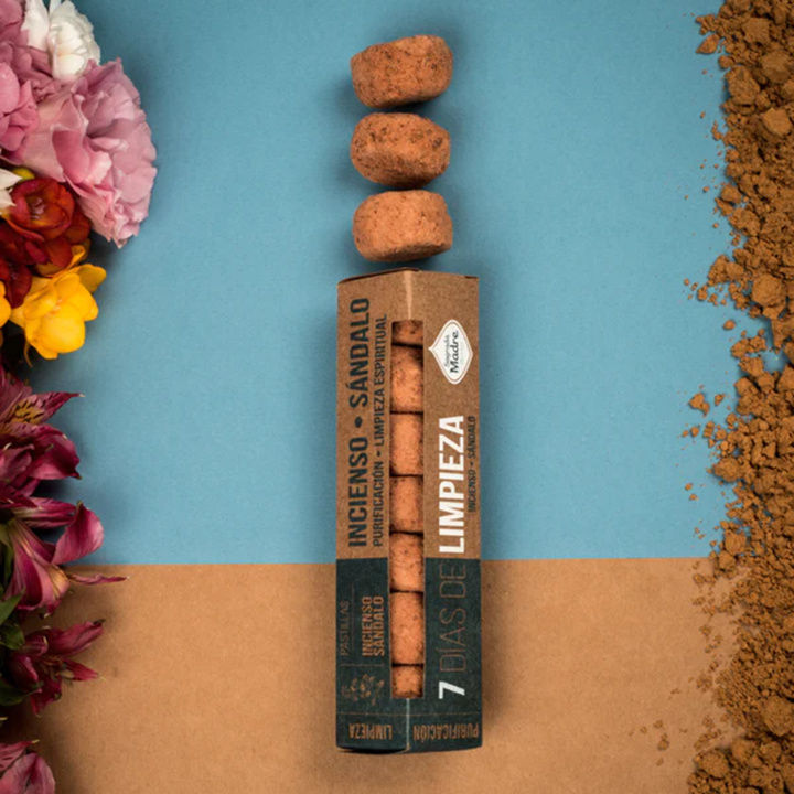 Røgelsespukke Limpieza Frankincense & Sandeltræ 7stk i gruppen Hjem & Sjæl / Stemning & duft / Røgelse hos Rawfoodshop Scandinavia AB (SKU-153)